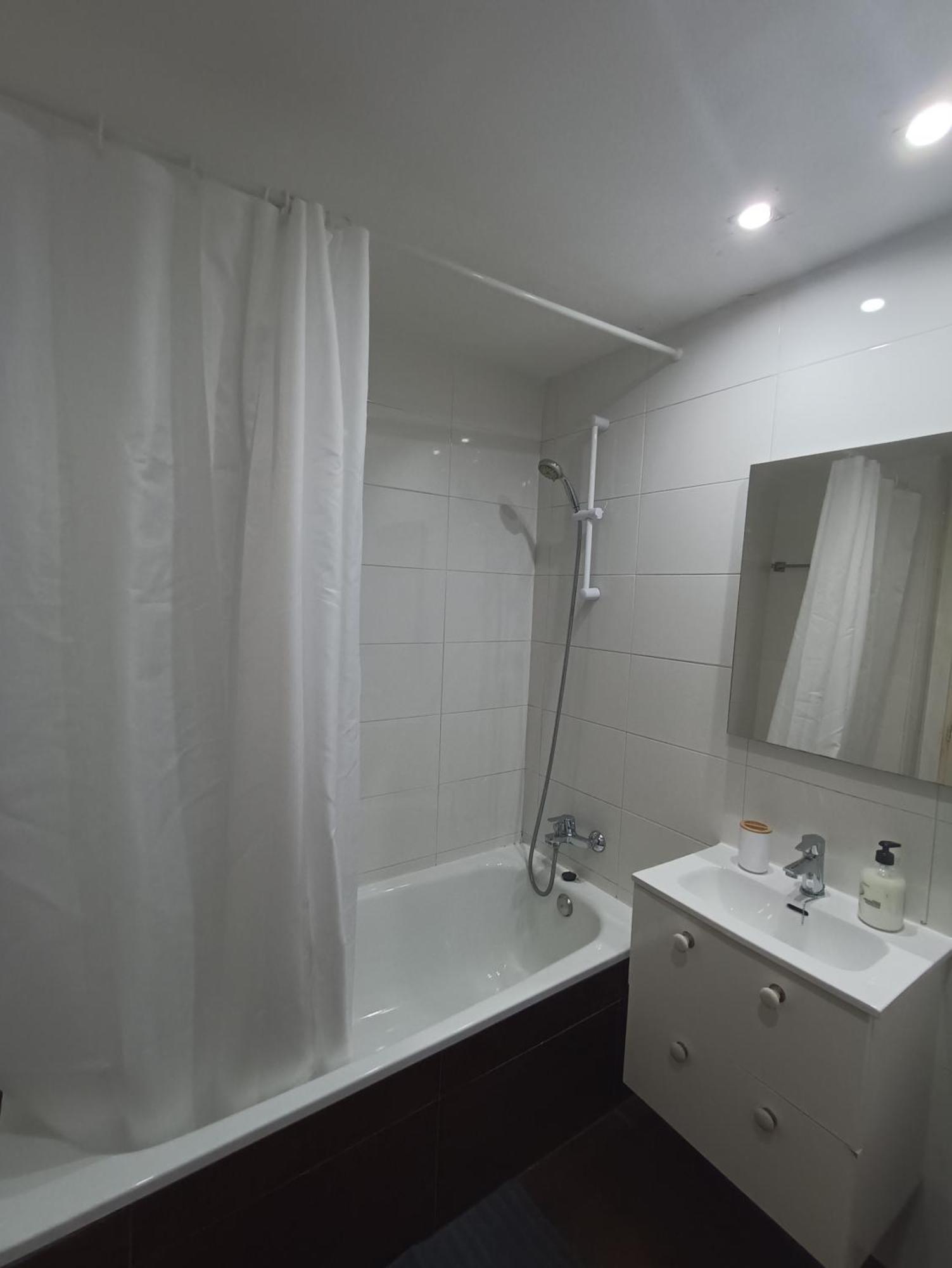 Piso Moderno Con Piscina Siesta 2 Apartman Port de Alcudia  Kültér fotó